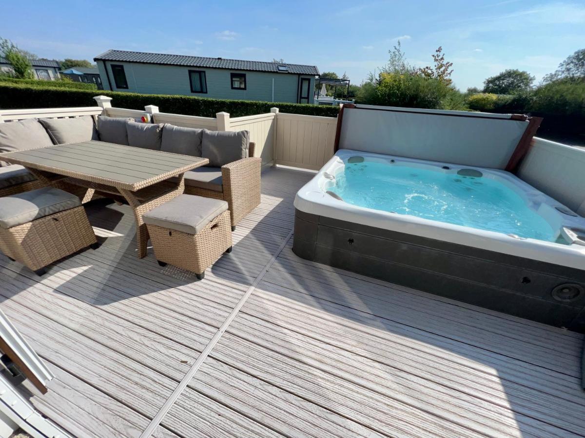 Cottontail Lodge - Hot Tub - Pet Friendly Южен Сърни Екстериор снимка