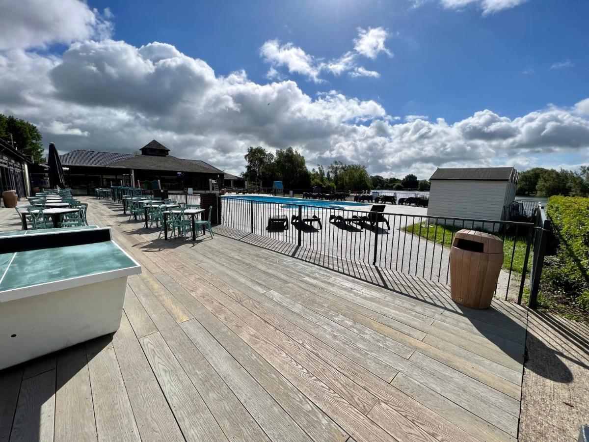 Cottontail Lodge - Hot Tub - Pet Friendly Южен Сърни Екстериор снимка